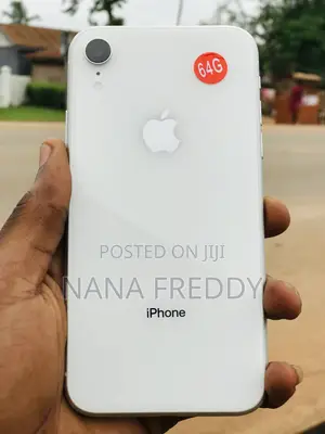 Apple iPhone XR 64 GB White