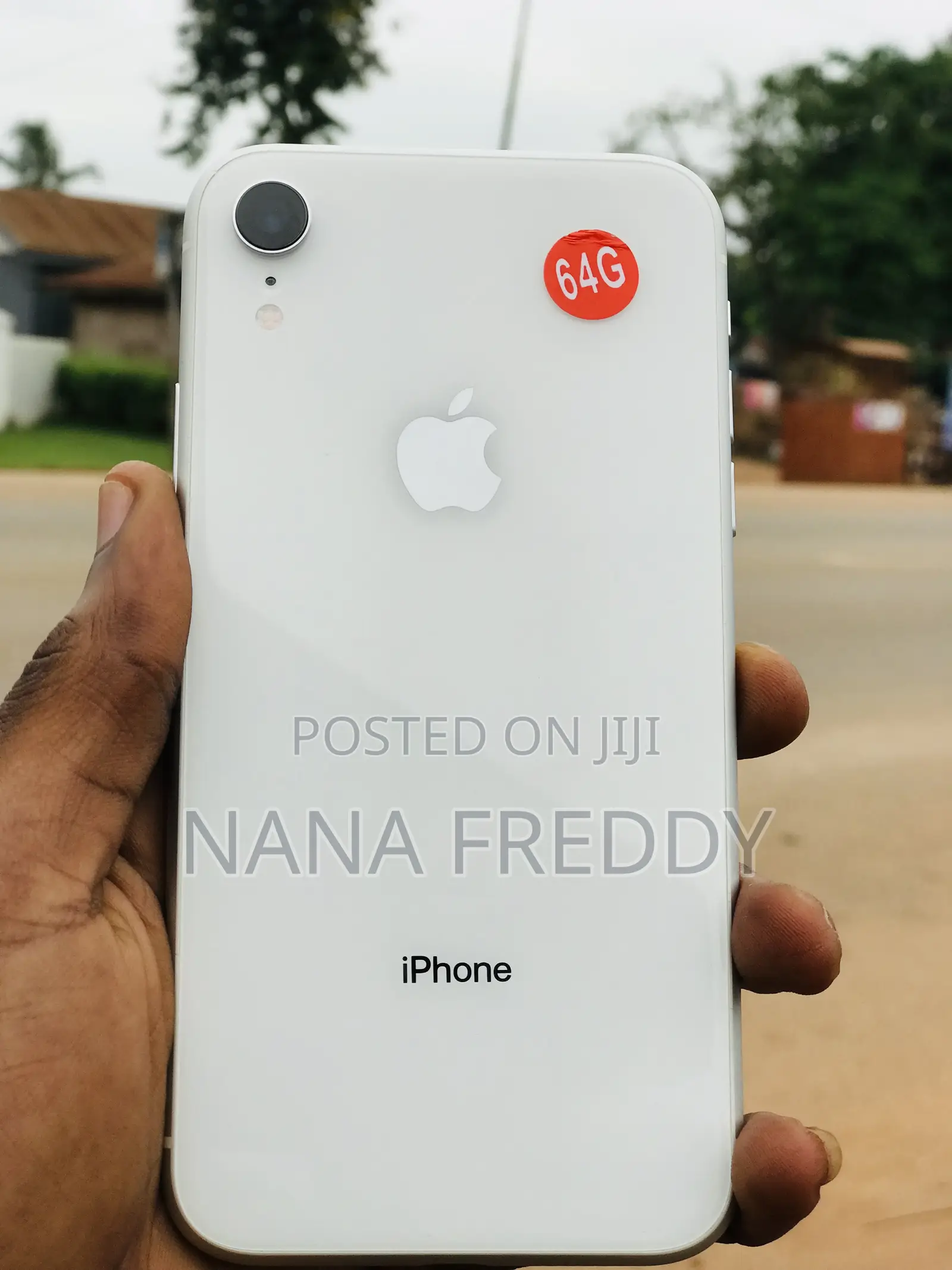 Apple iPhone XR 64 GB White