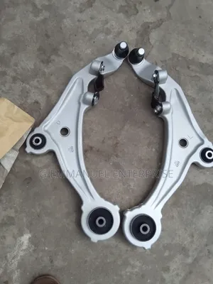 Nissan Murano Lower Arm 2011-12 Completed. Original.