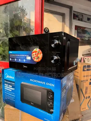 Solo Microwave Oven Black Midea MM7P012MZ-B