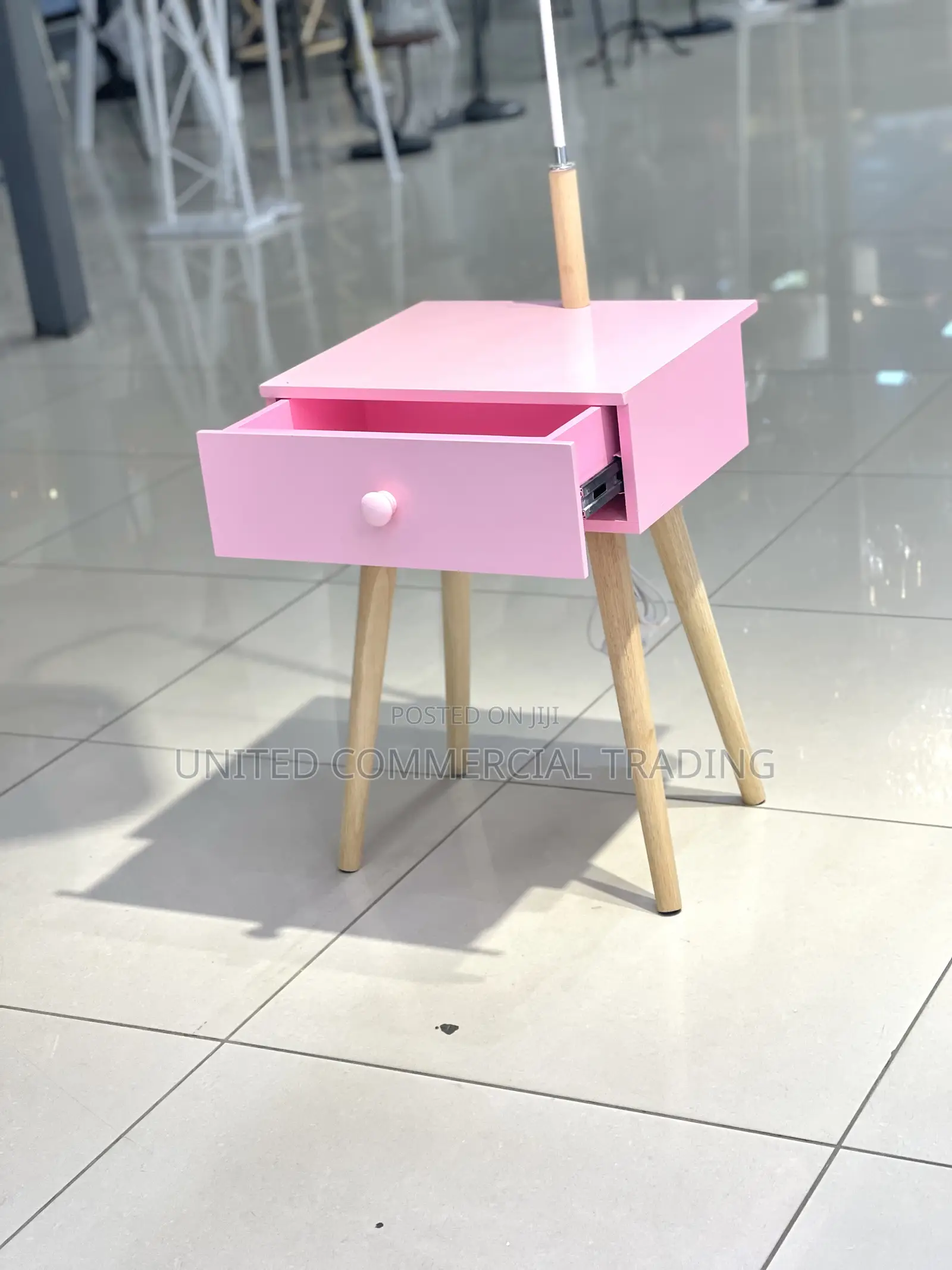 Standing Lamp (Pink)