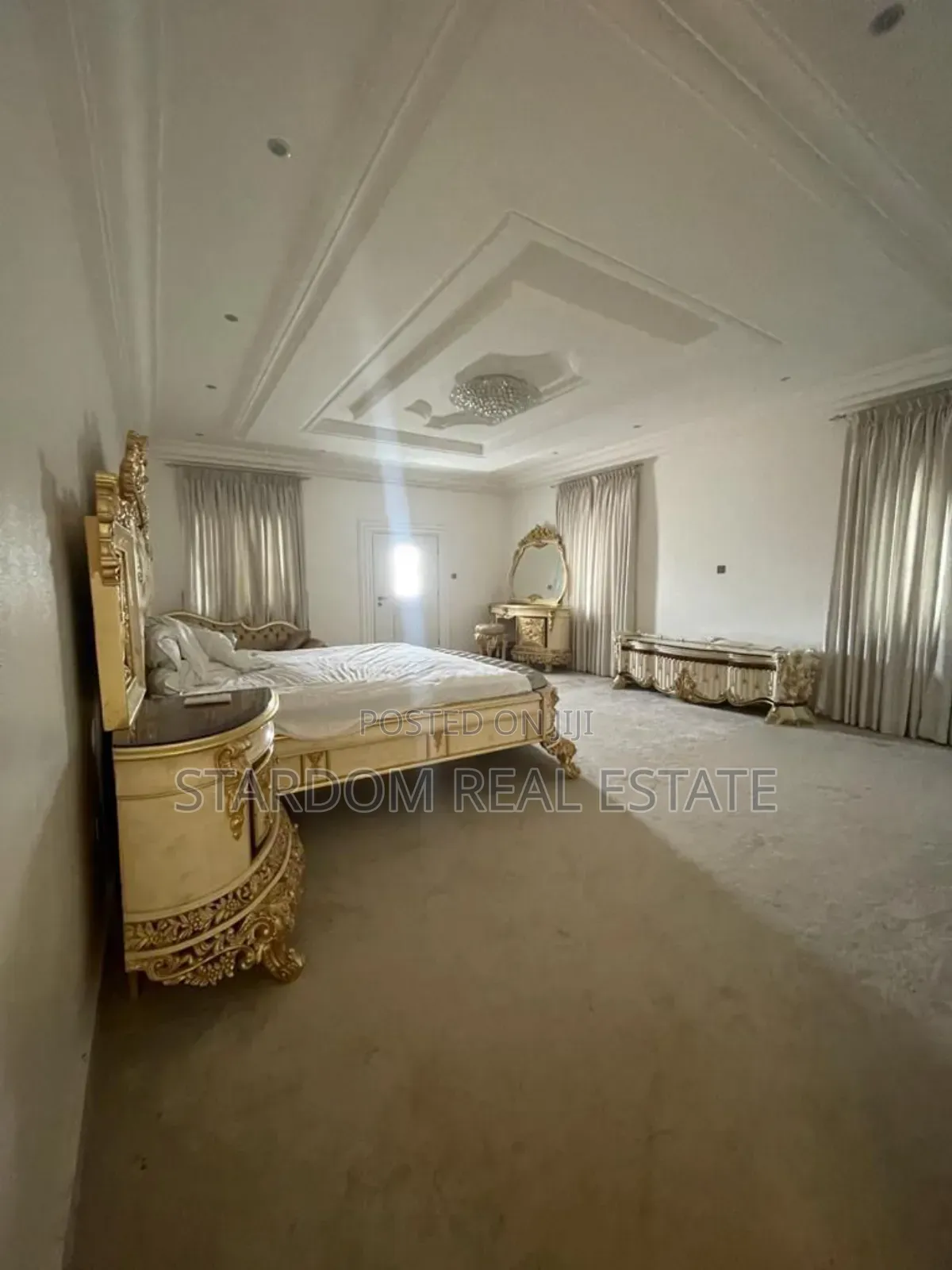 Furnished 5bdrm Mansion in East Legon for rent