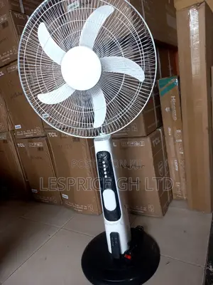 Rechargeable//Standing Fan 18” - Wind Speed