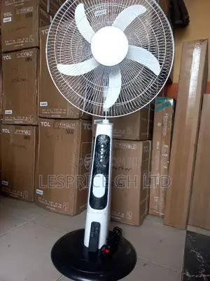 Unique Rechargeable 18” Standing Fan
