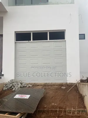 9×8 Automated Garage Door With Fanlight