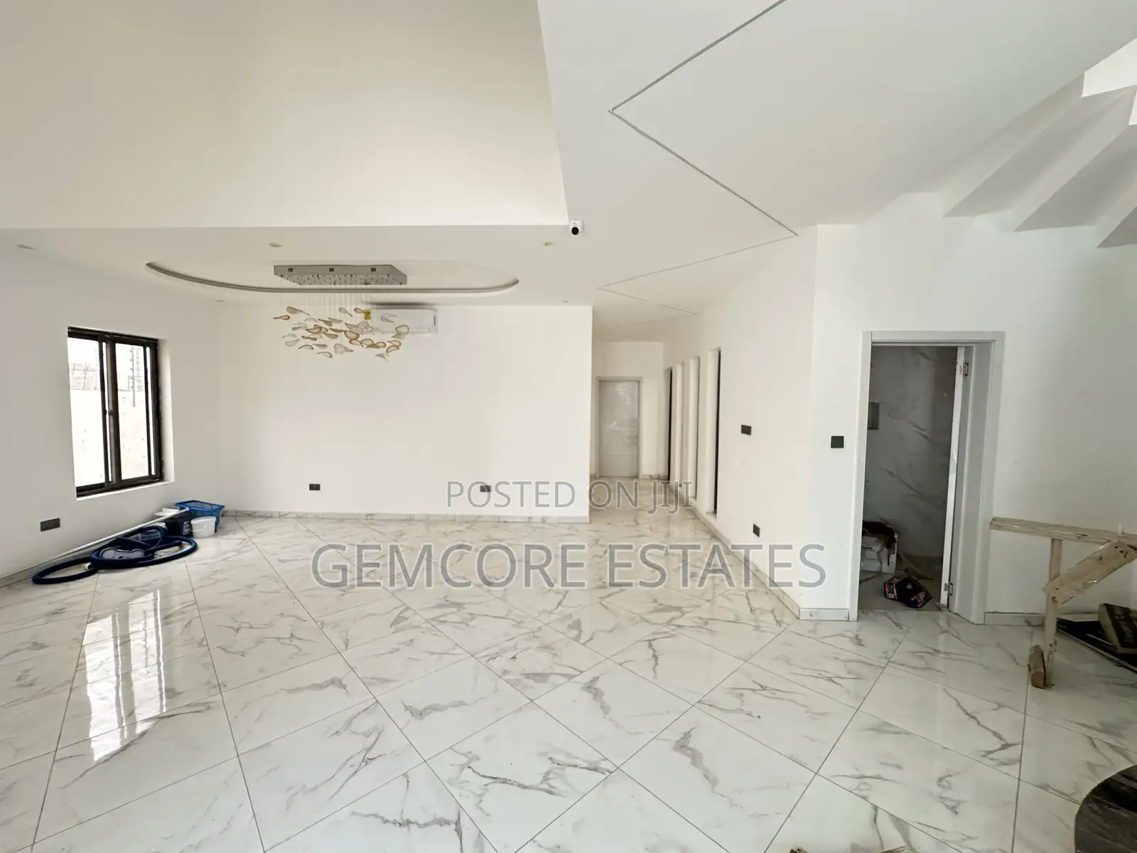 4bdrm Townhouse/Terrace in Puregem Agency, Ashaley Botwe for sale