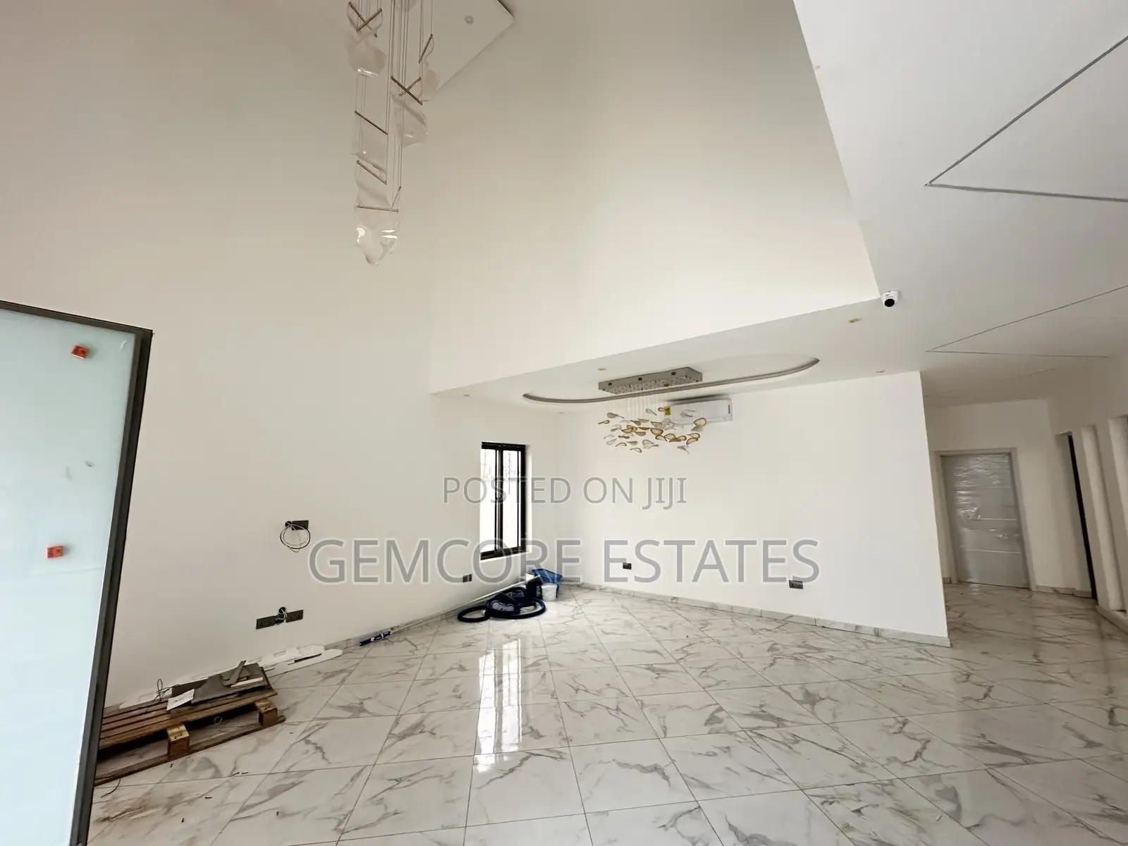 4bdrm Townhouse/Terrace in Puregem Agency, Ashaley Botwe for sale