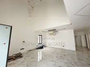 4bdrm Townhouse/Terrace in Puregem Agency, Ashaley Botwe for sale