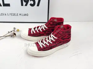 Converse Chuck 70 Hi Year of the Tiger Red (Size 41-44)