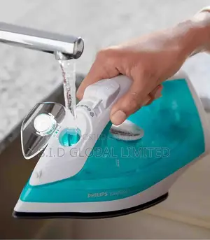 Adorable Philips GC1750/20 Steam Iron Easyspeed