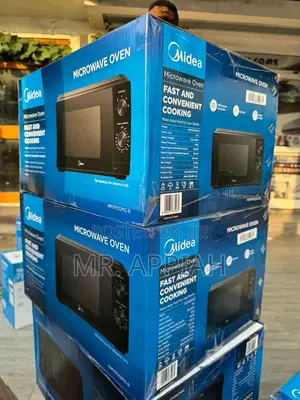 Quality Yet Affordable Midea MM7P012MZ-B Microwave Oven.