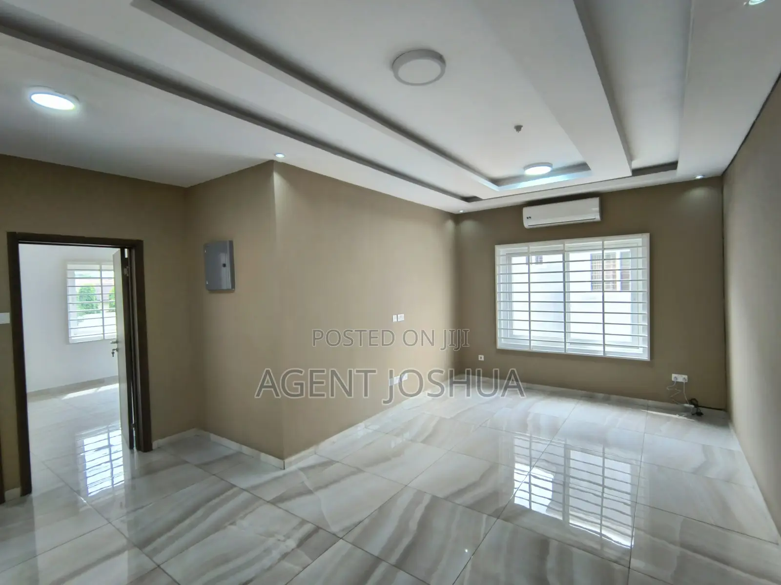 4bdrm House in Manet Court Estate, Airport Residential Area for rent