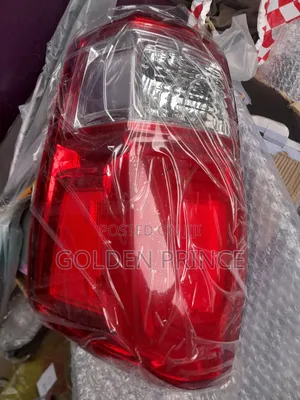 Tacoma Taillight 16-17