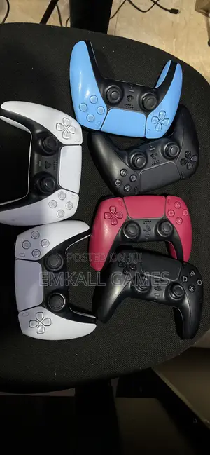 Playstation 5 Controllers