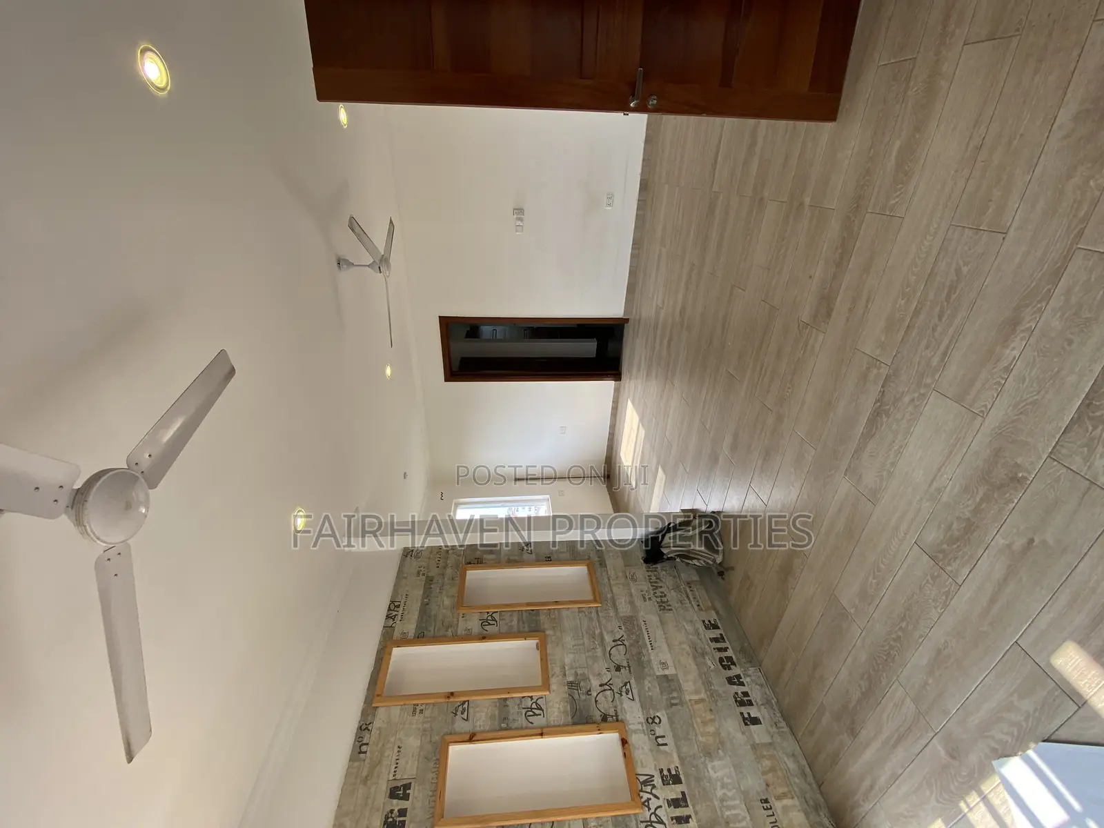 2bdrm Apartment in Tseaddo, Airport Residential Area for rent