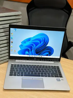 New Laptop HP EliteBook 840 G5 8GB Intel Core I5 SSD 256GB