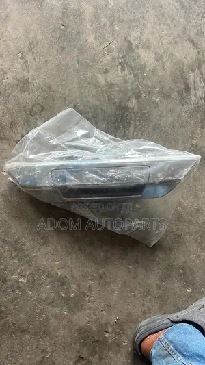 Toyota Hilux Vigo Fortuner Boot Lock Opener