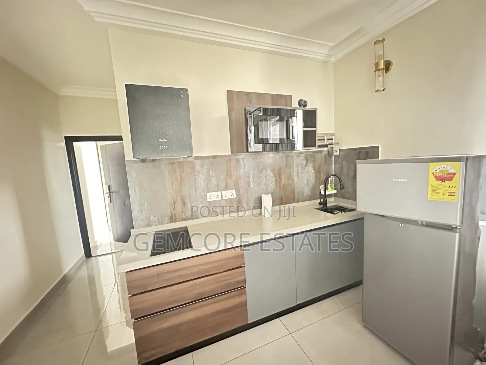 Furnished 1bdrm Apartment in Trasacco Estate, East Legon for rent