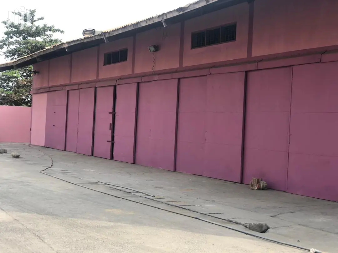 Warehouse For Rent