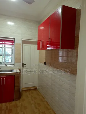 2bdrm Apartment in Unique Key Agency, Baatsona Total for rent