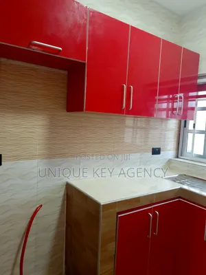 2bdrm Apartment in Unique Key Agency, Baatsona Total for rent