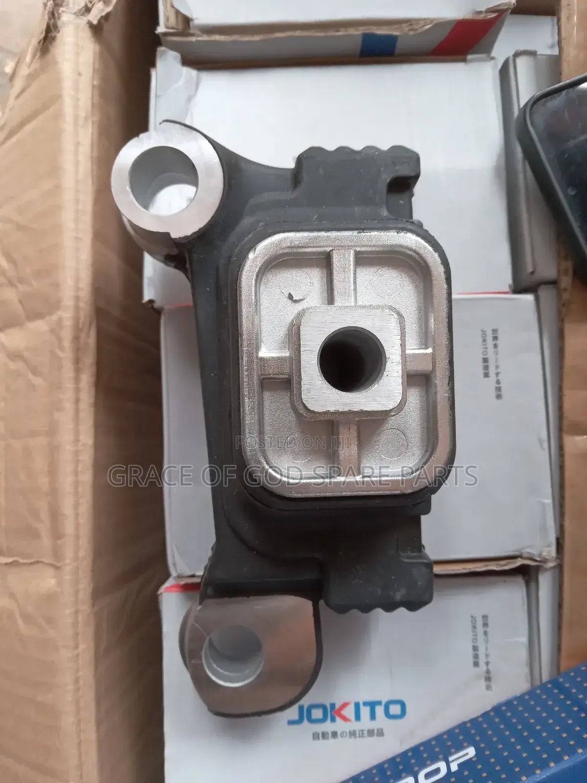 Nissan Juke Engine Seat Original