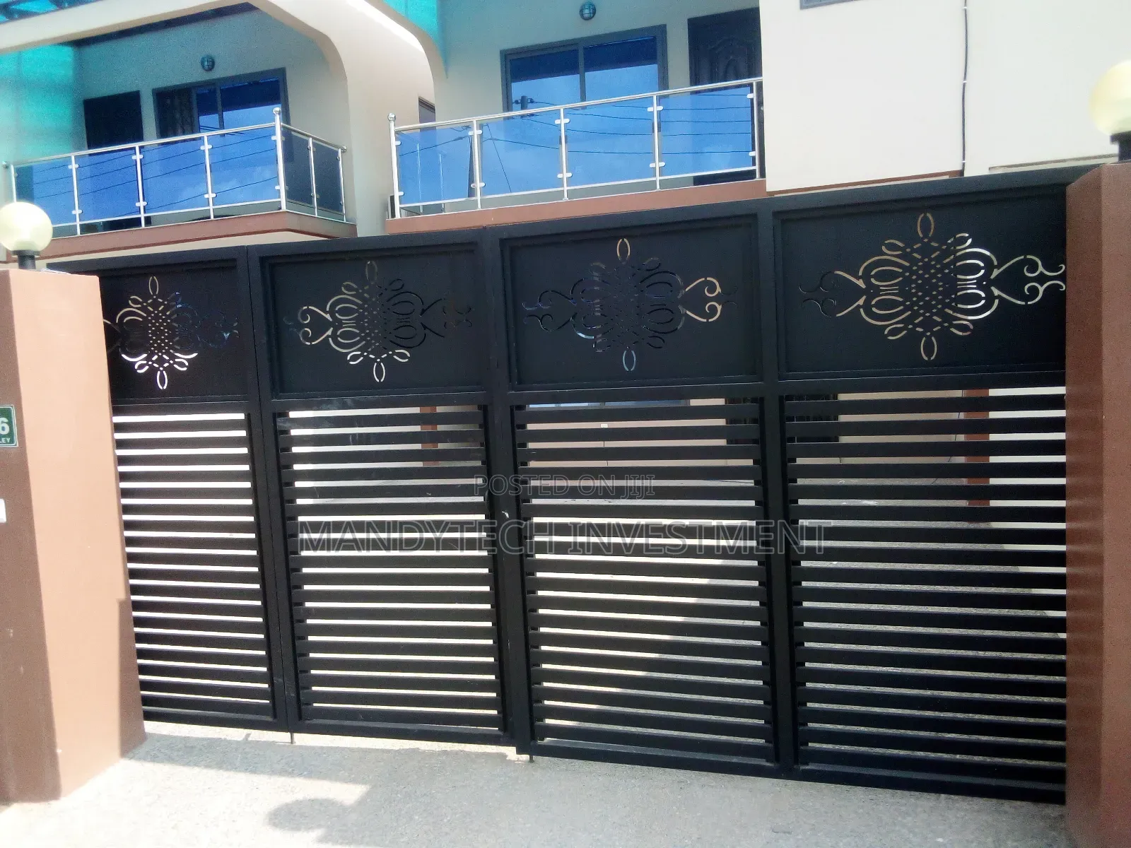 3bdrm Duplex in Oyarifa Mall Area for sale