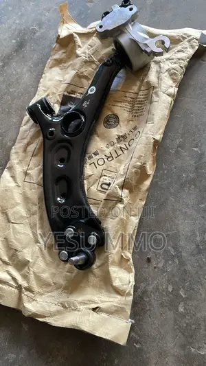 Honda CR-V Lower Arm