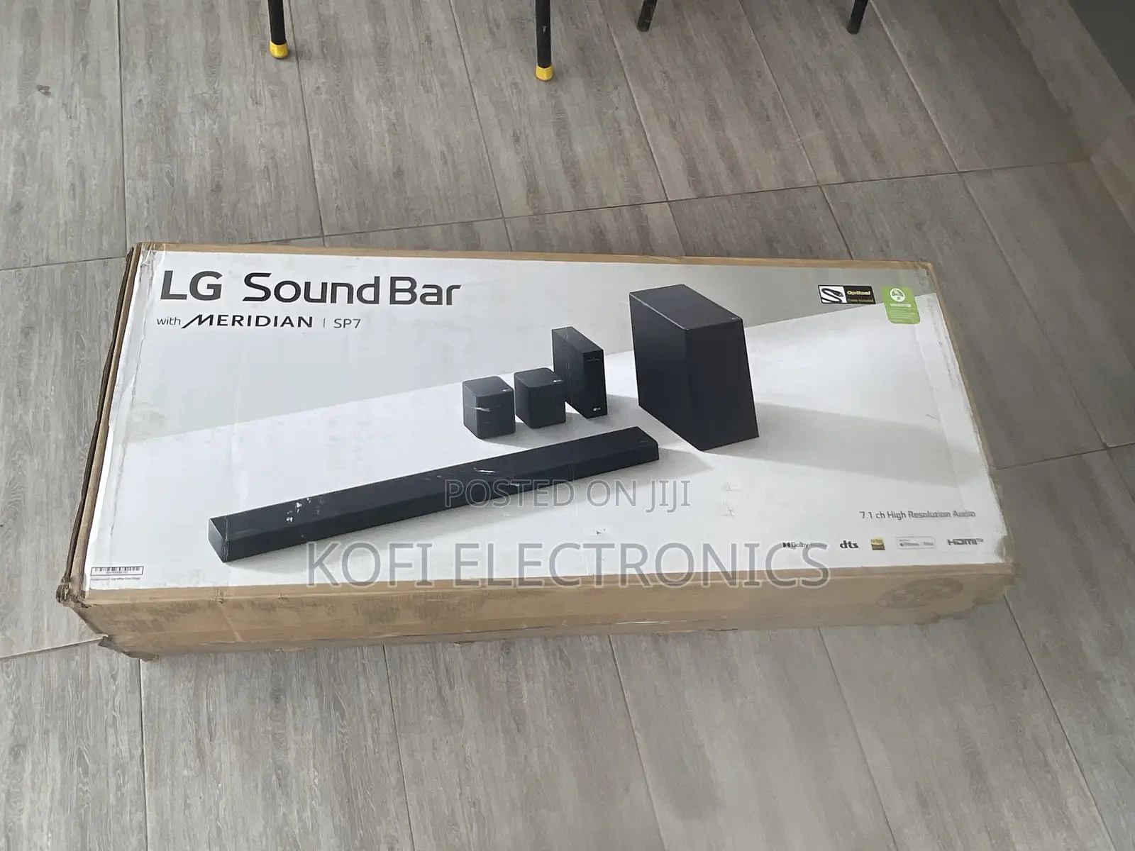 New LG SP7R 7.1C High Res Audio Sound Bar W/Rear Speaker Kit