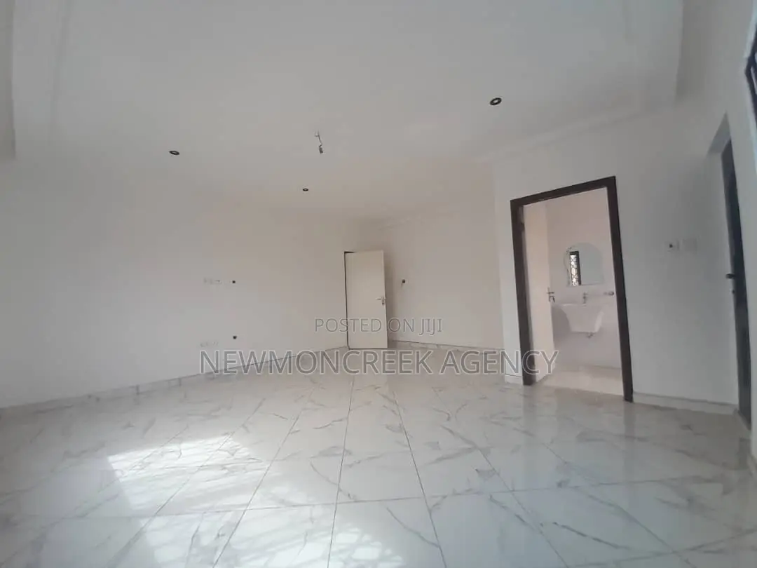 3bdrm Duplex in Gated Est.Oyarifa, Accra Metropolitan for sale