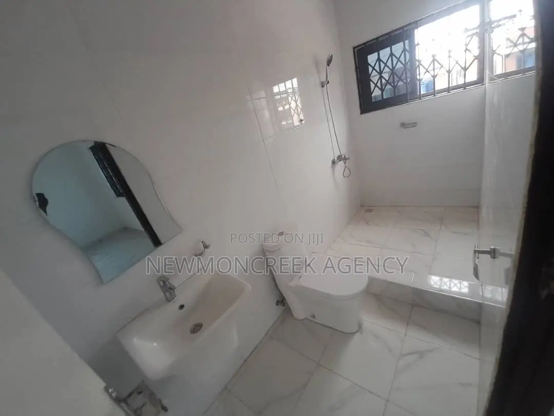 3bdrm Duplex in Gated Est.Oyarifa, Accra Metropolitan for sale