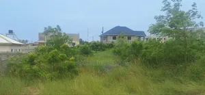 Neat Plots > Prampram Beach Road