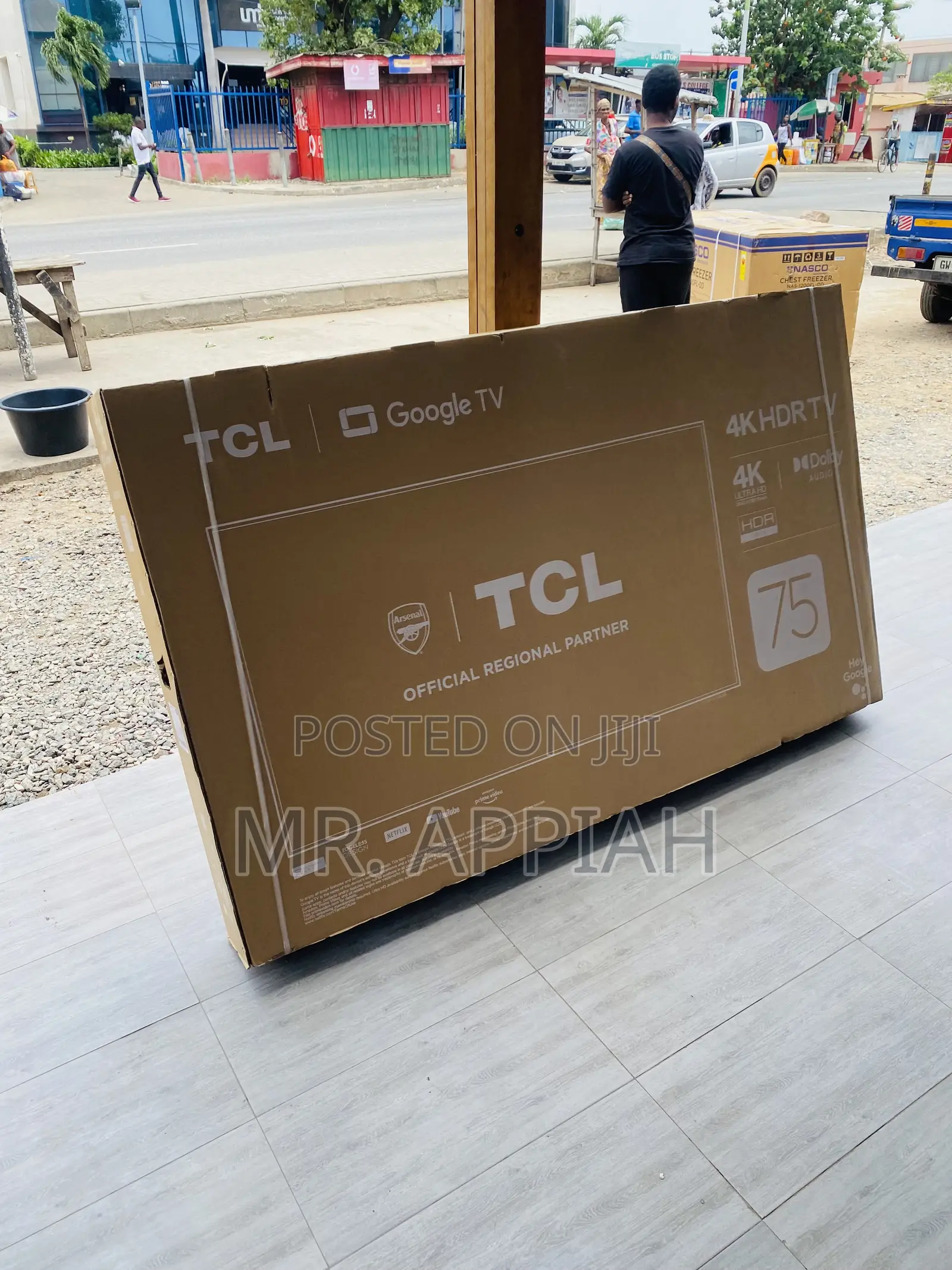 Frameless TCL 75p635 75 Inch HDR Smart Television.