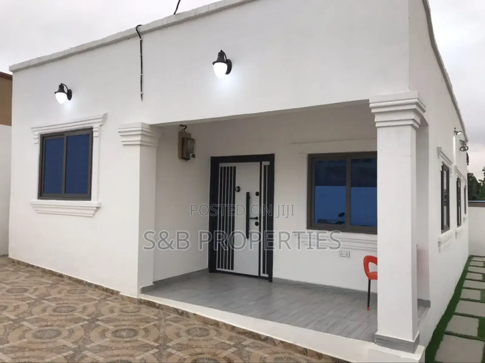 2bdrm House in Ashomang Estate for sale