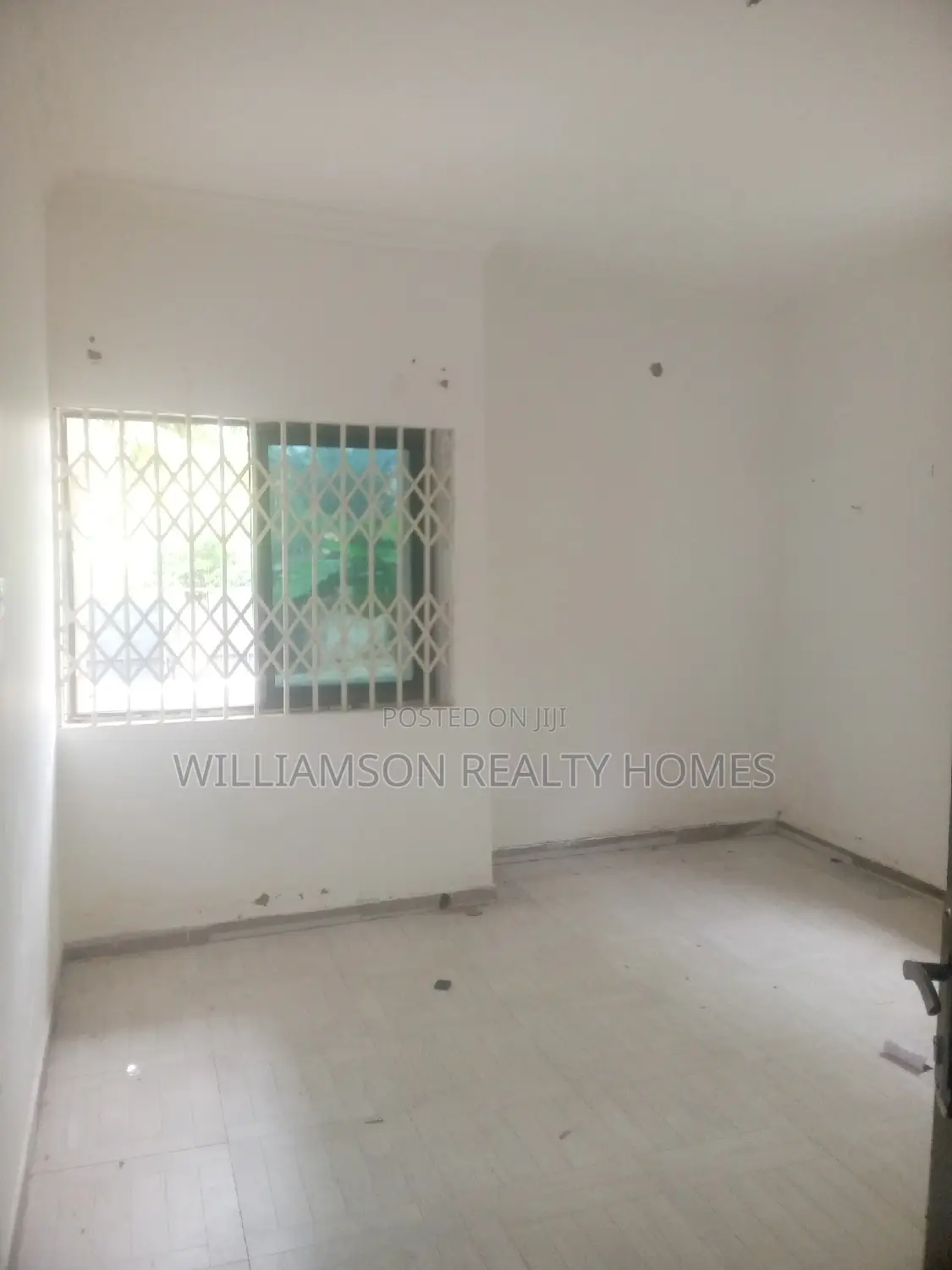 2bdrm Apartment in Community 18 Area, Spintex for rent