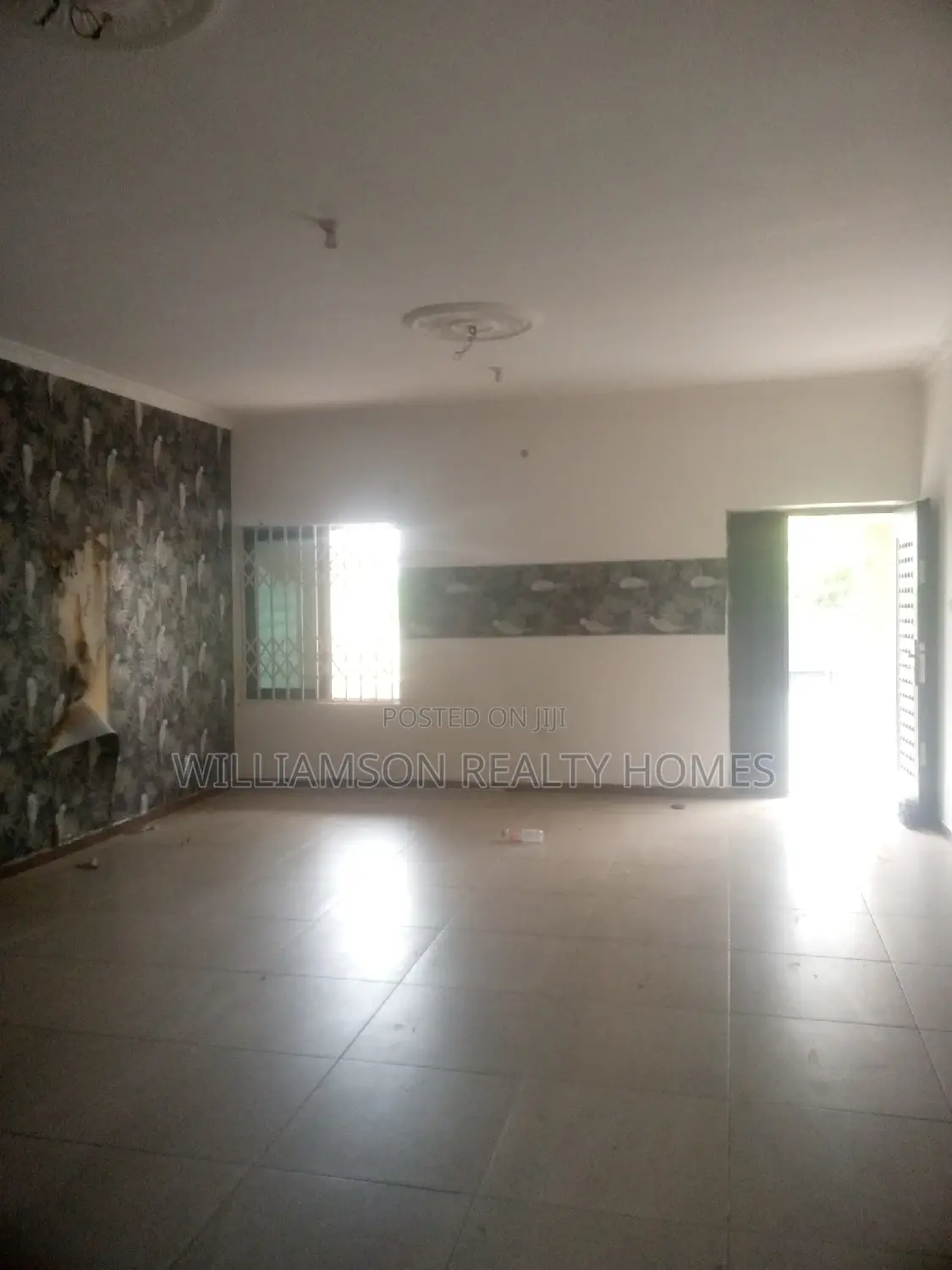 2bdrm Apartment in Community 18 Area, Spintex for rent