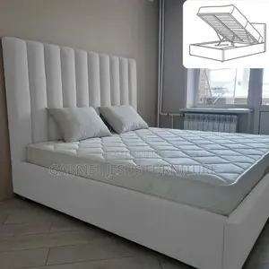 Double Bed With Mattress