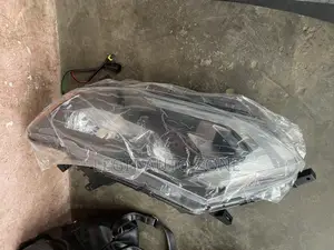 Nissan Rouge 2016,2017 Headlight