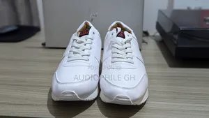 Classic White Men's Leather Sneakers