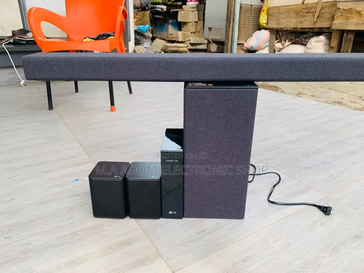 Energy Sufficient Lg Sp7r. 7.1 Channel Bluetooth Sound Bar.