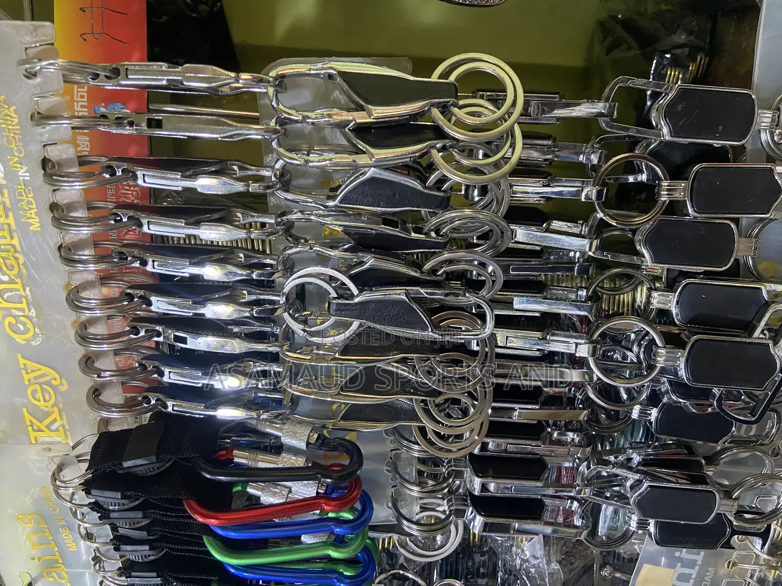 Key Holder Available at Cool Price