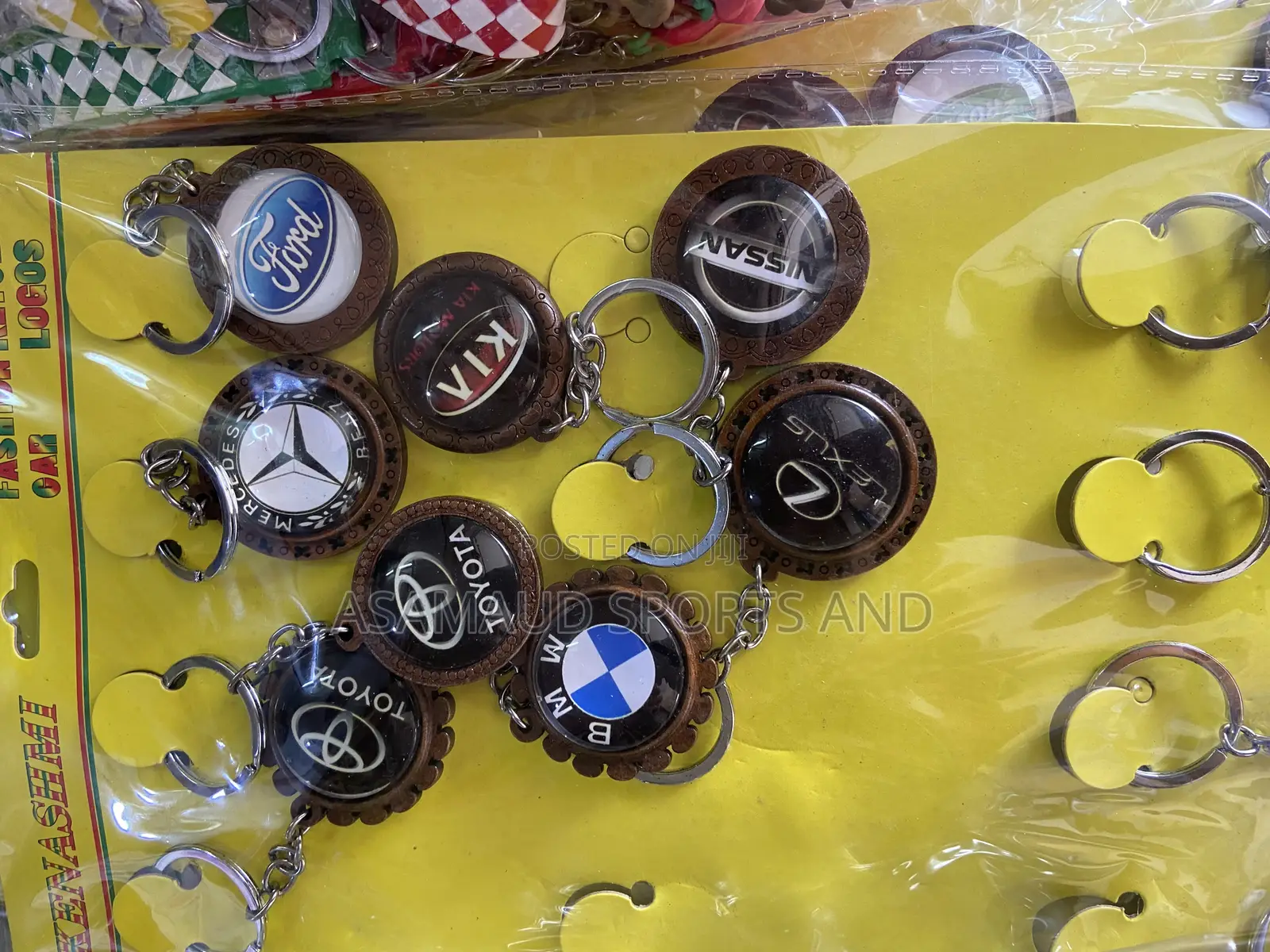 Key Holder Available at Cool Price