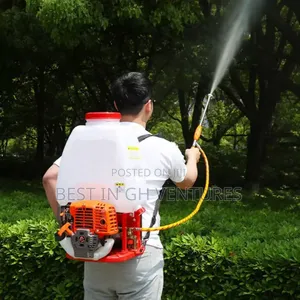 Agricultural Spraying Machine (767)