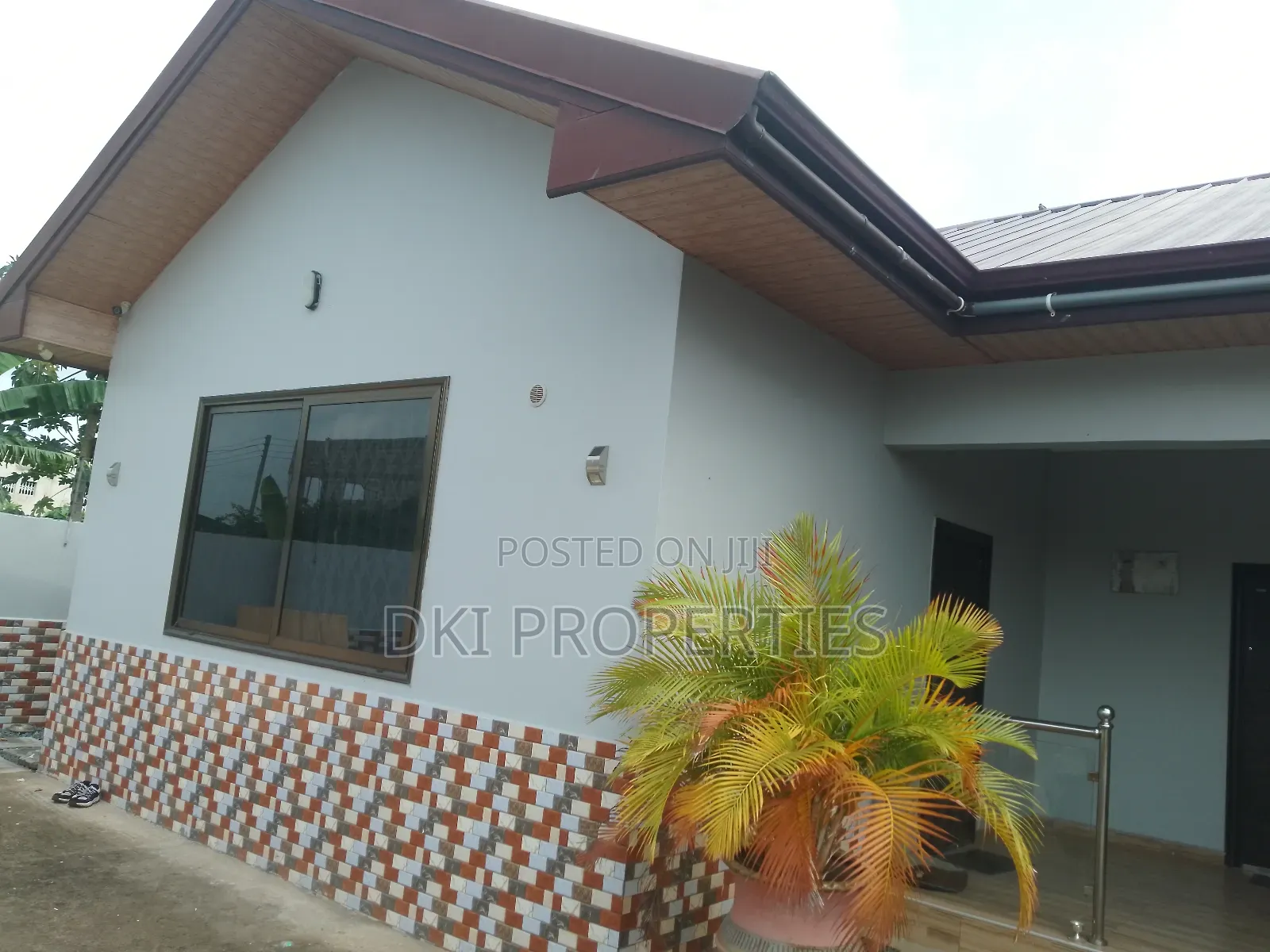 Furnished 3bdrm Apartment in Dki Properties, Oyibi for rent