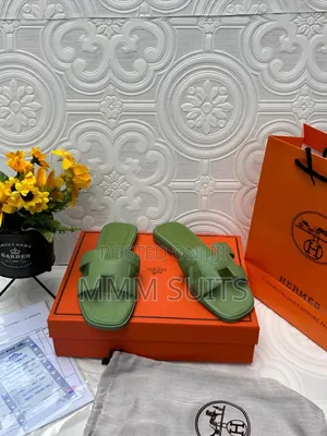 Quality Ladies Hermes Slippers Fresh In Box
