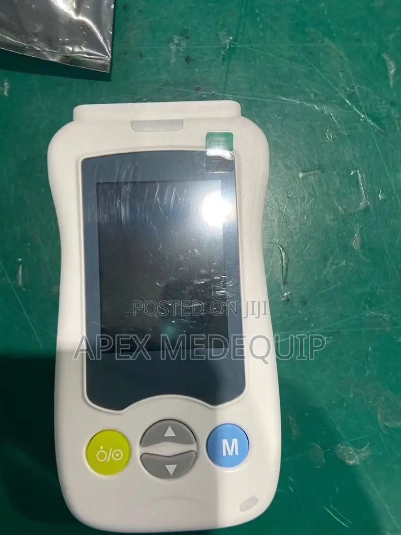 Handheld Pulse Oximeter(Adult Infant Probe + Temp. Sensor)