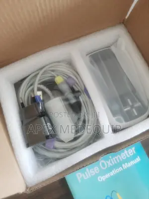Handheld Pulse Oximeter + TEMPERATURE SENSOR