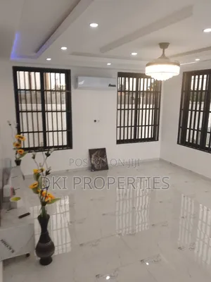 3bdrm House in Dki Properties, Adenta for sale