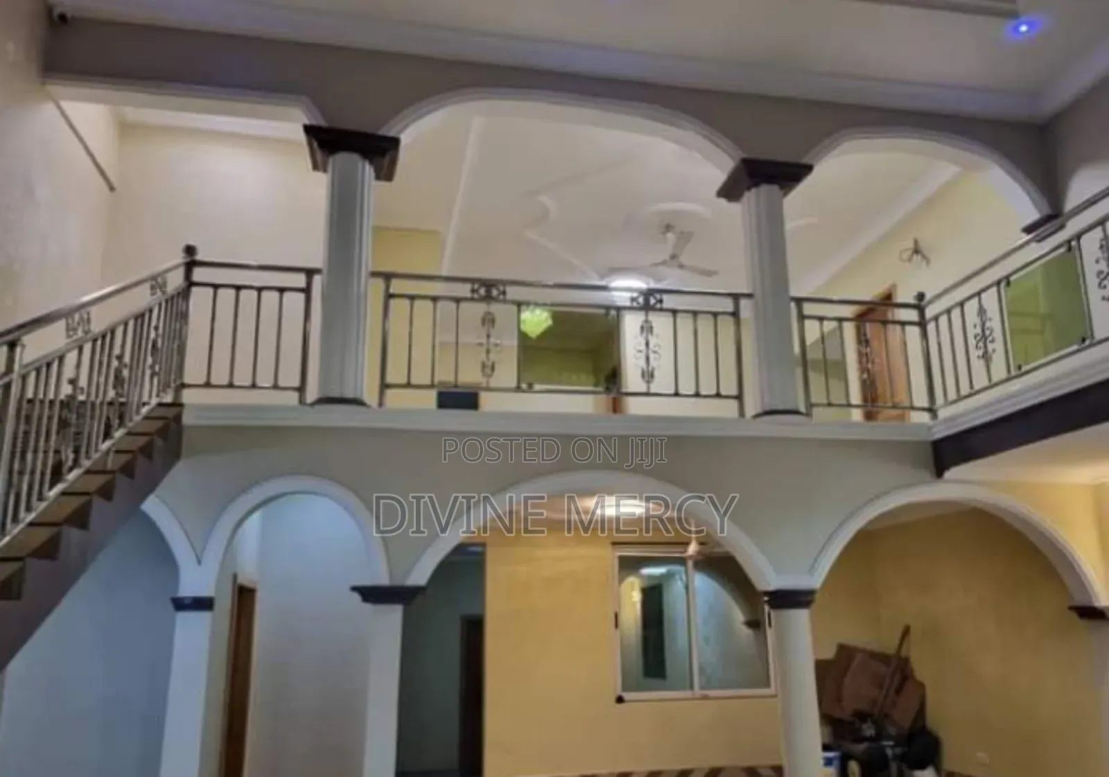 5bdrm Duplex in Camp Road, Awutu Senya East Municipal for sale