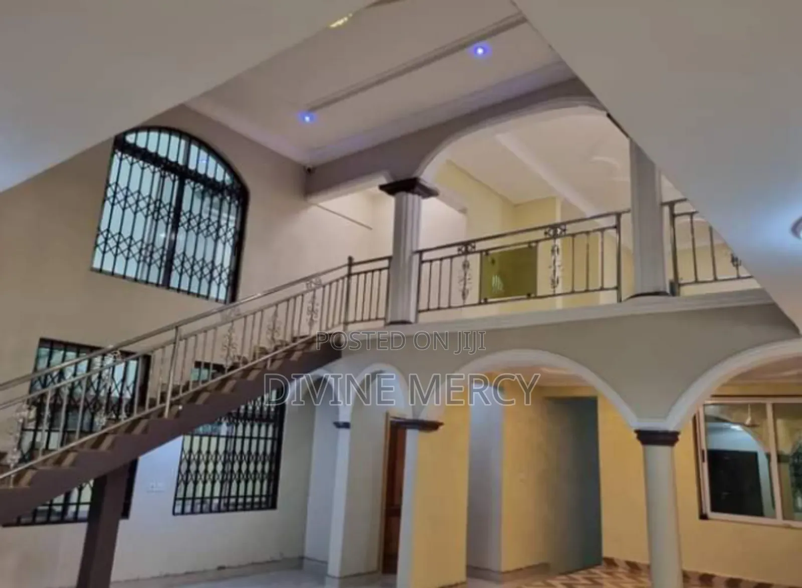 5bdrm Duplex in Camp Road, Awutu Senya East Municipal for sale
